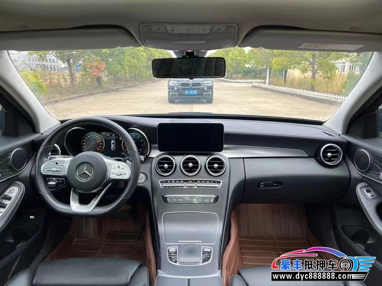 20年奔驰C轿车抵押车出售