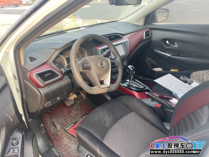 17年日产蓝鸟轿车抵押车出售