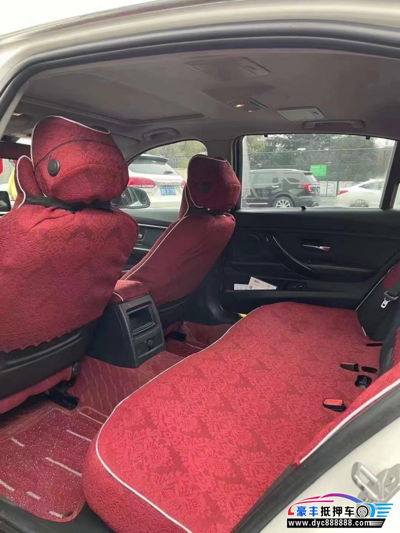 13年宝马3系轿车抵押车出售