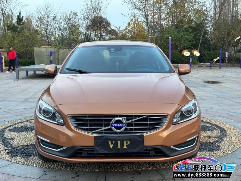 15年沃尔沃S60轿车抵押车出售