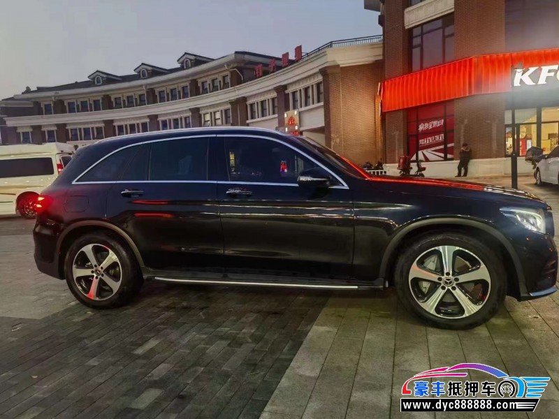 19年奔驰GLC(进口)轿车抵押车出售