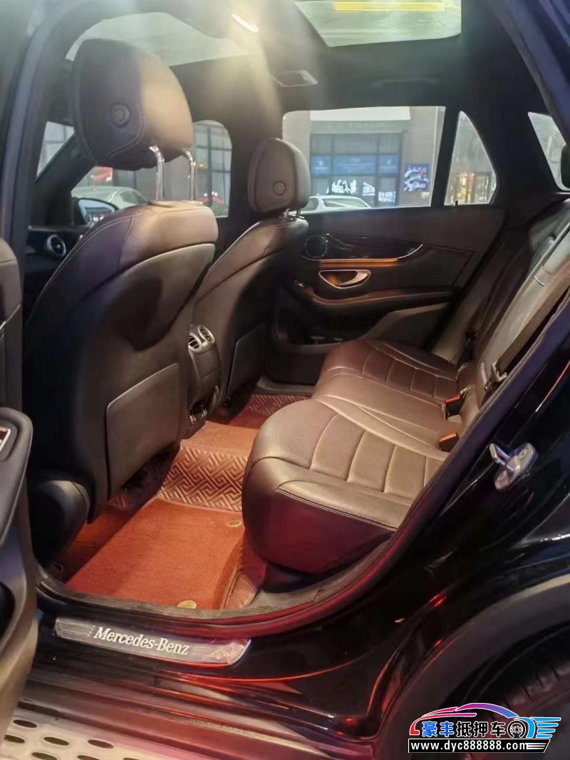 19年奔驰GLC(进口)轿车抵押车出售