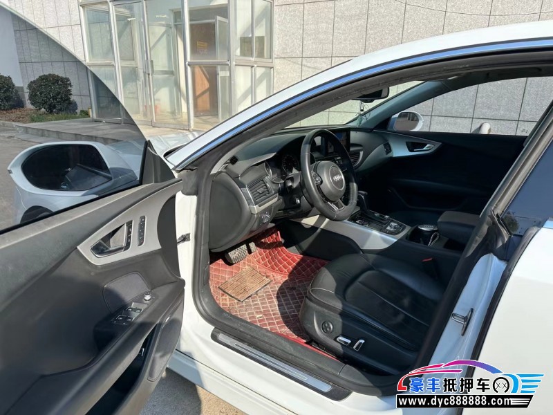 18年奥迪A7轿车抵押车出售