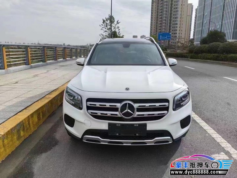 21年奔驰GLB轿车抵押车出售