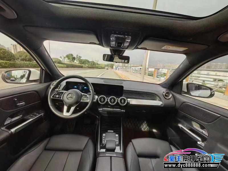 21年奔驰GLB轿车抵押车出售