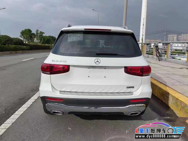 21年奔驰GLB轿车抵押车出售