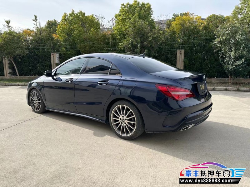 18年奔驰CLA轿车抵押车出售