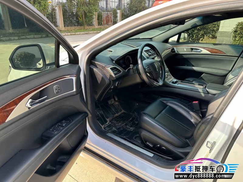 19年林肯MKZ轿车抵押车出售