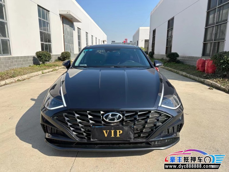 20年现代索纳塔轿车抵押车出售