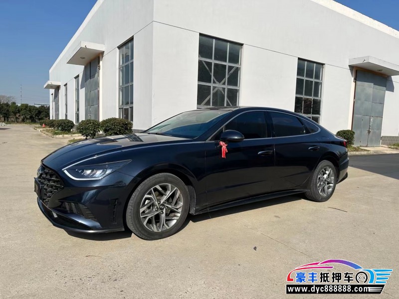 20年现代索纳塔轿车抵押车出售