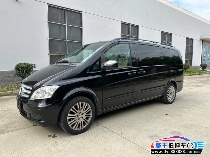 13年奔驰唯雅诺MPV抵押车出售