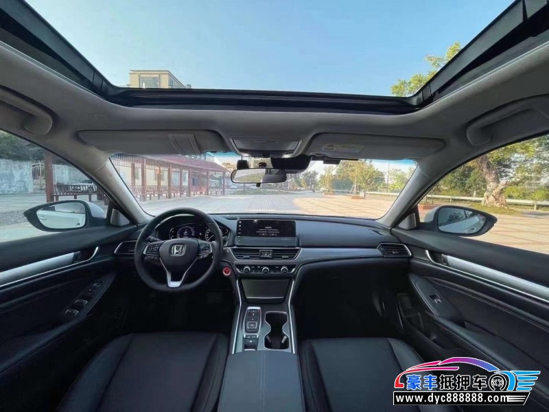 22年本田雅阁轿车抵押车出售