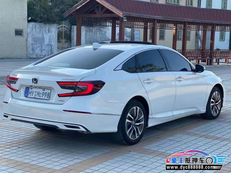 22年本田雅阁轿车抵押车出售