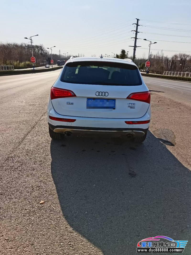 11年奥迪Q5轿车抵押车出售