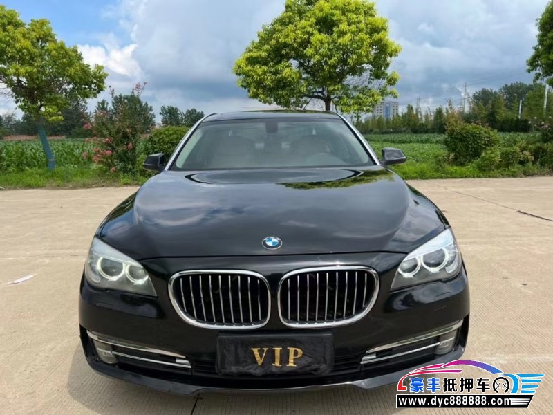 13年宝马7系轿车抵押车出售