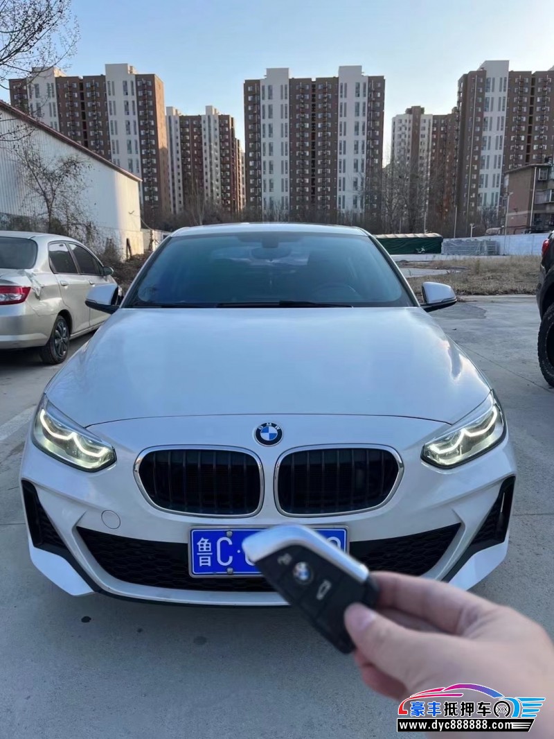 20年宝马1系轿车抵押车出售