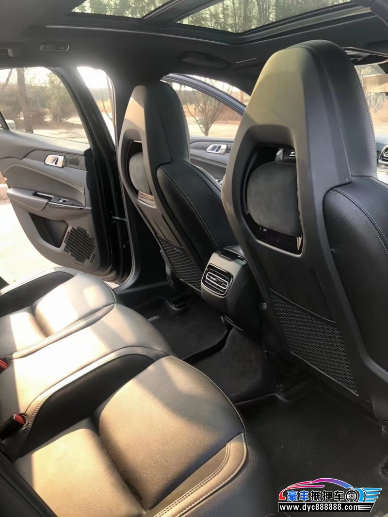 21年领克03轿车抵押车出售