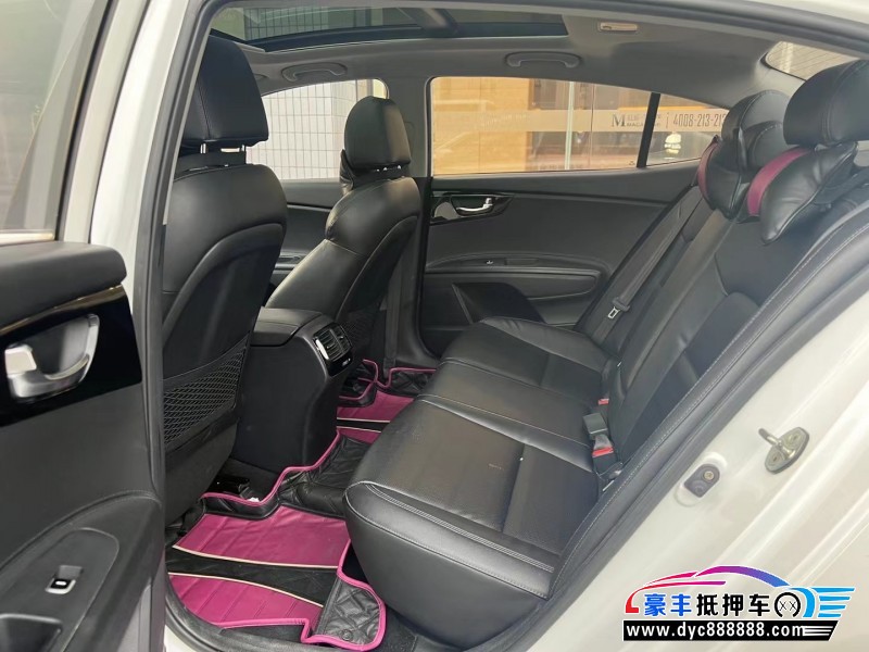 16年起亚K4轿车抵押车出售