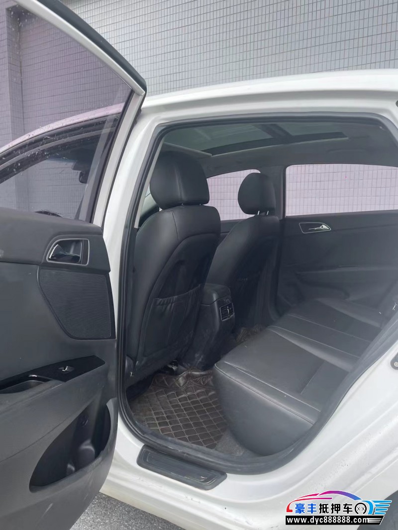 17年现代名图轿车抵押车出售