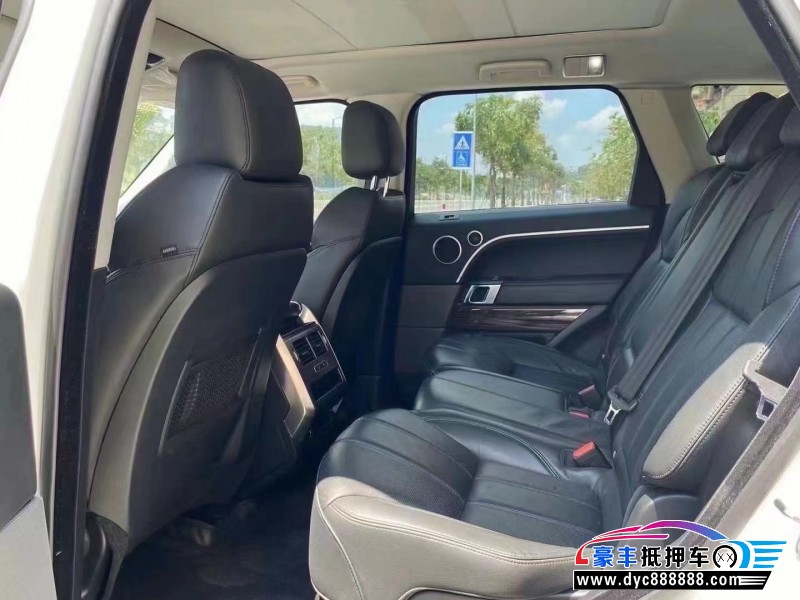 16年路虎揽胜运动轿车抵押车出售