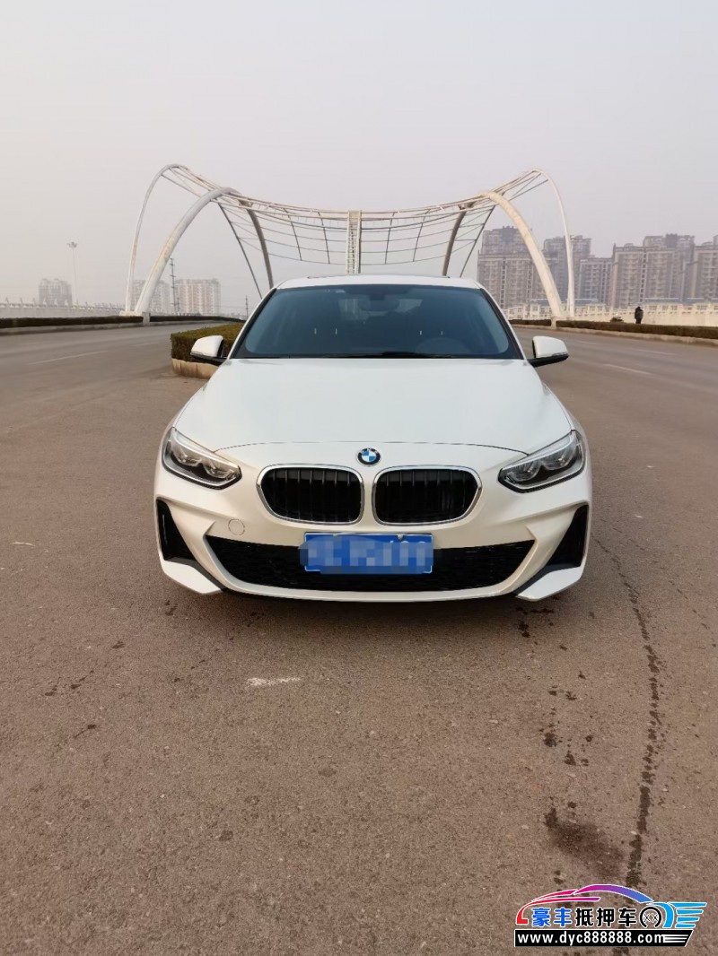 19年宝马1系轿车抵押车出售