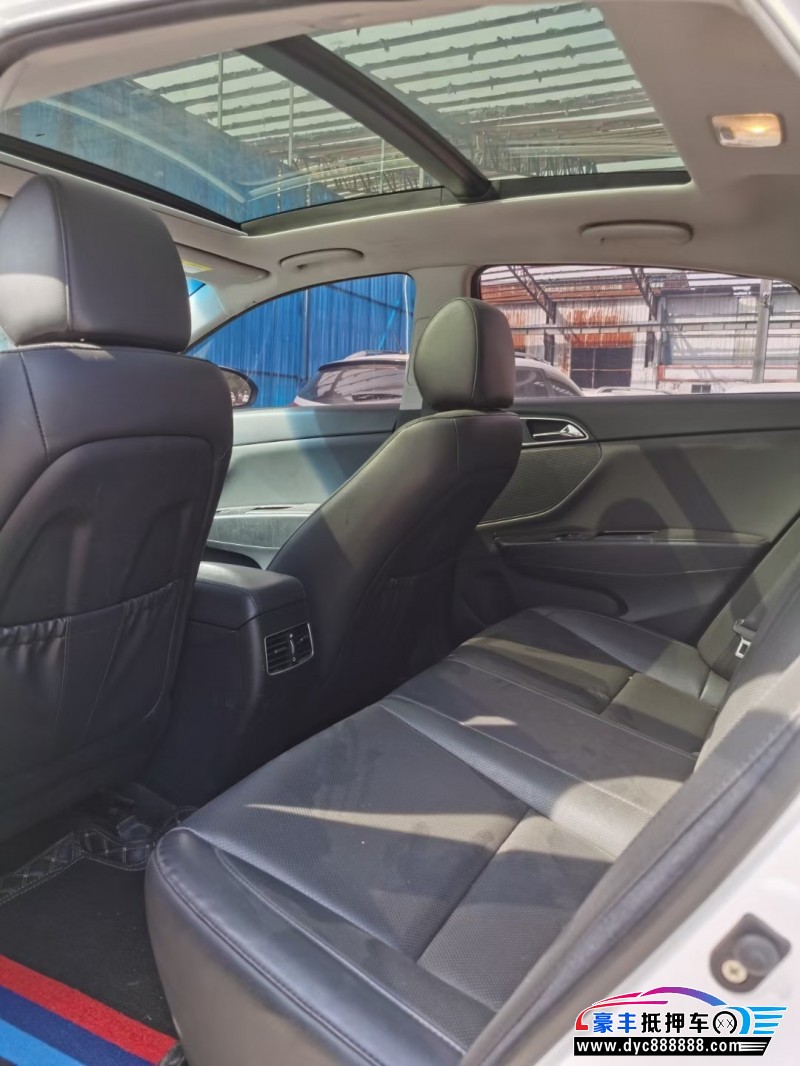 18年现代名图轿车抵押车出售