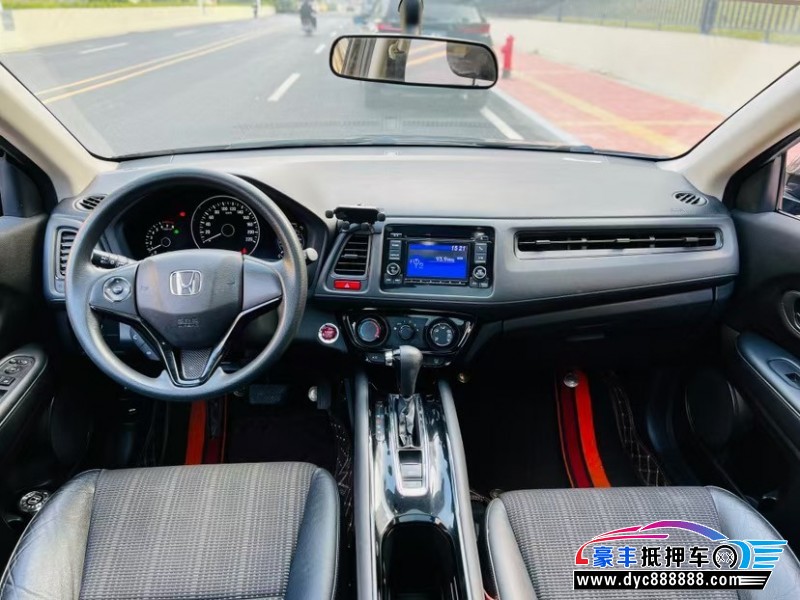 17年本田缤智轿车抵押车出售