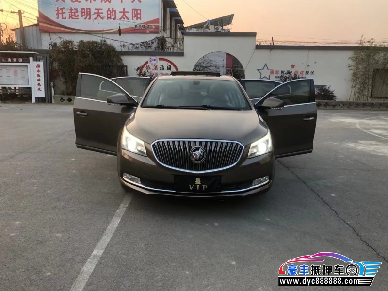 14年别克君越轿车抵押车出售