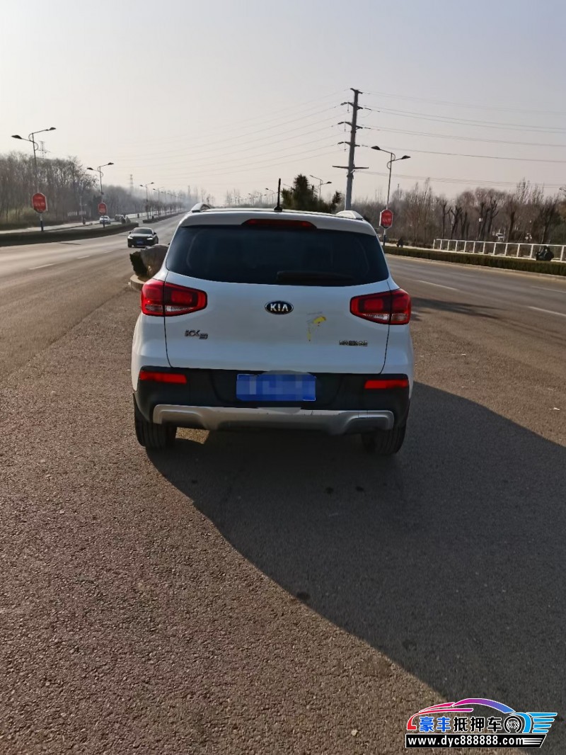 16年起亚KX3轿车抵押车出售