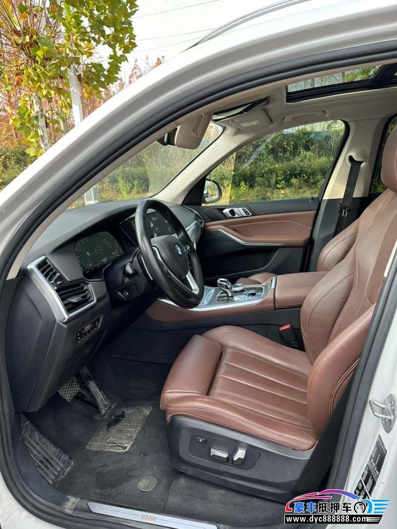 19年宝马X5轿车抵押车出售