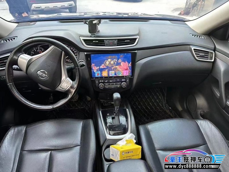 15年日产奇骏SUV抵押车出售