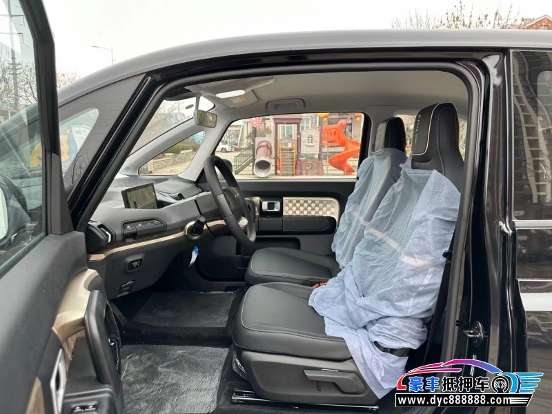 23年宝骏kiwi ev轿车抵押车出售