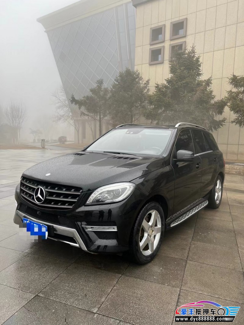 13年奔驰ML轿车抵押车出售