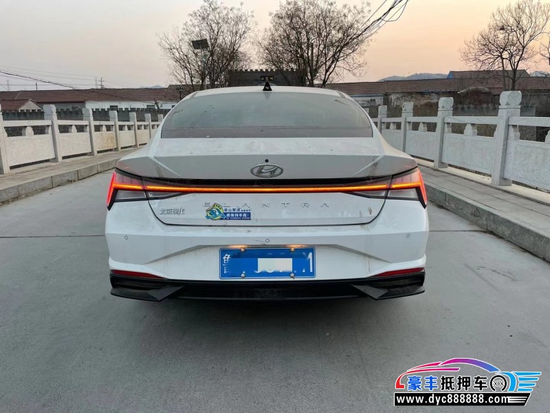 21年现代伊兰特轿车抵押车出售