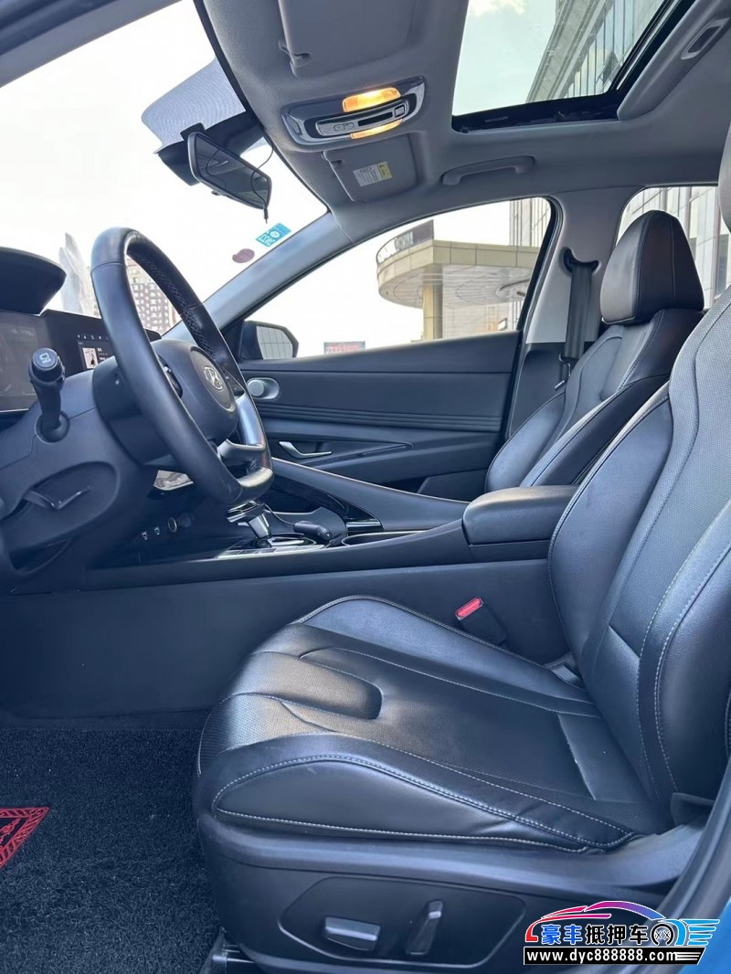 20年现代伊兰特轿车抵押车出售