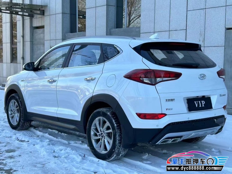 17年现代途胜SUV抵押车出售