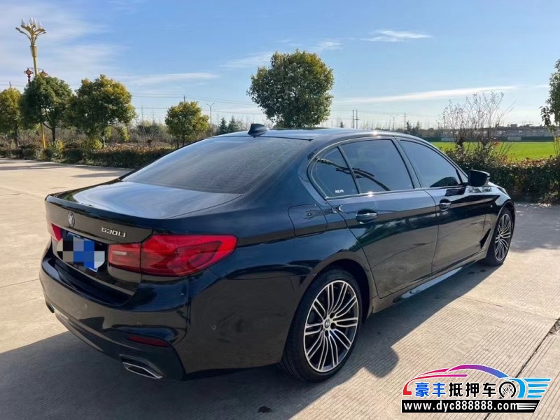 18年宝马5系轿车抵押车出售