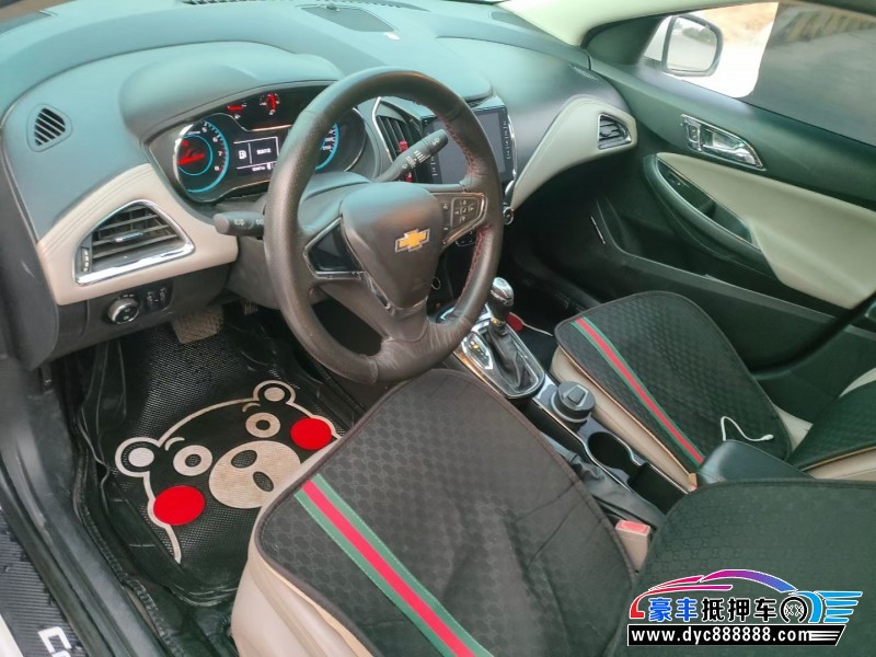 14年雪佛兰科鲁兹轿车抵押车出售