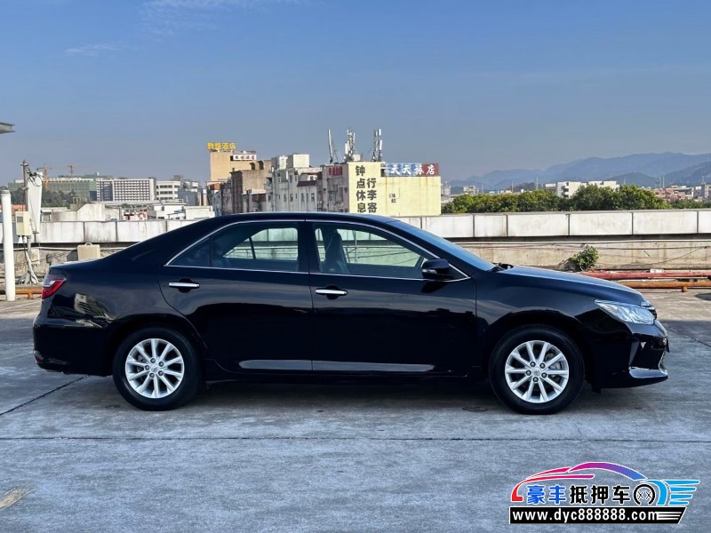 16年丰田凯美瑞轿车抵押车出售