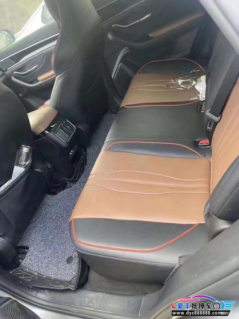 21年比亚迪宋轿车抵押车出售