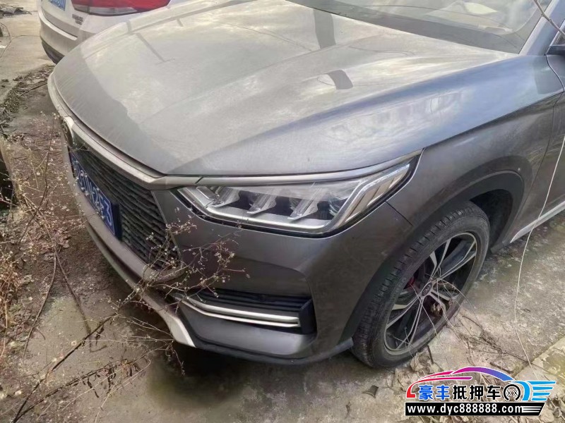 21年比亚迪宋轿车抵押车出售