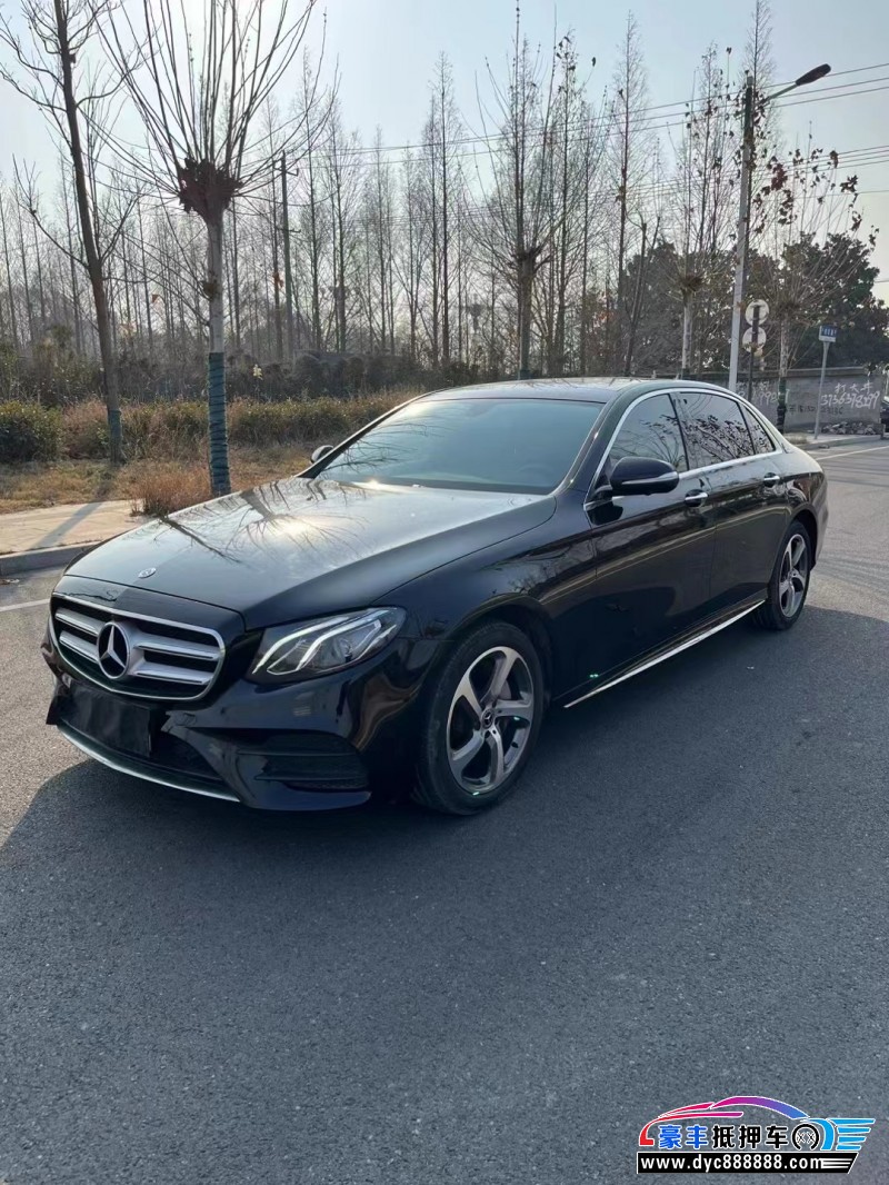 18年奔驰E级轿车抵押车出售