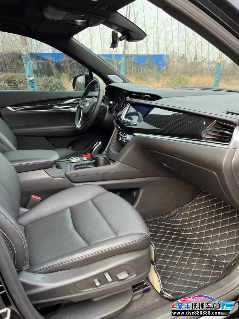 21年凯迪拉克xt6轿车抵押车出售