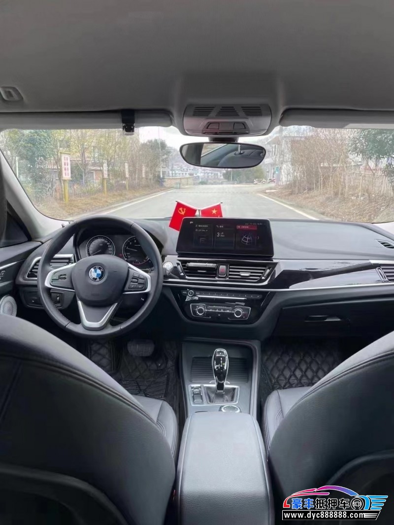 22年宝马1系轿车抵押车出售