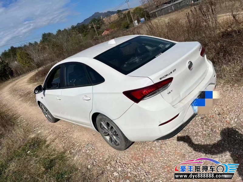 18年别克英朗轿车抵押车出售