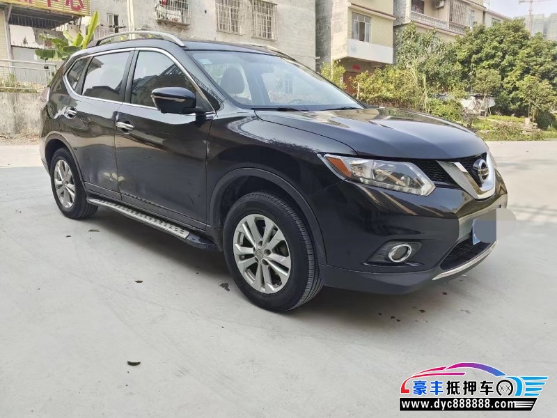 14年日产奇骏轿车抵押车出售