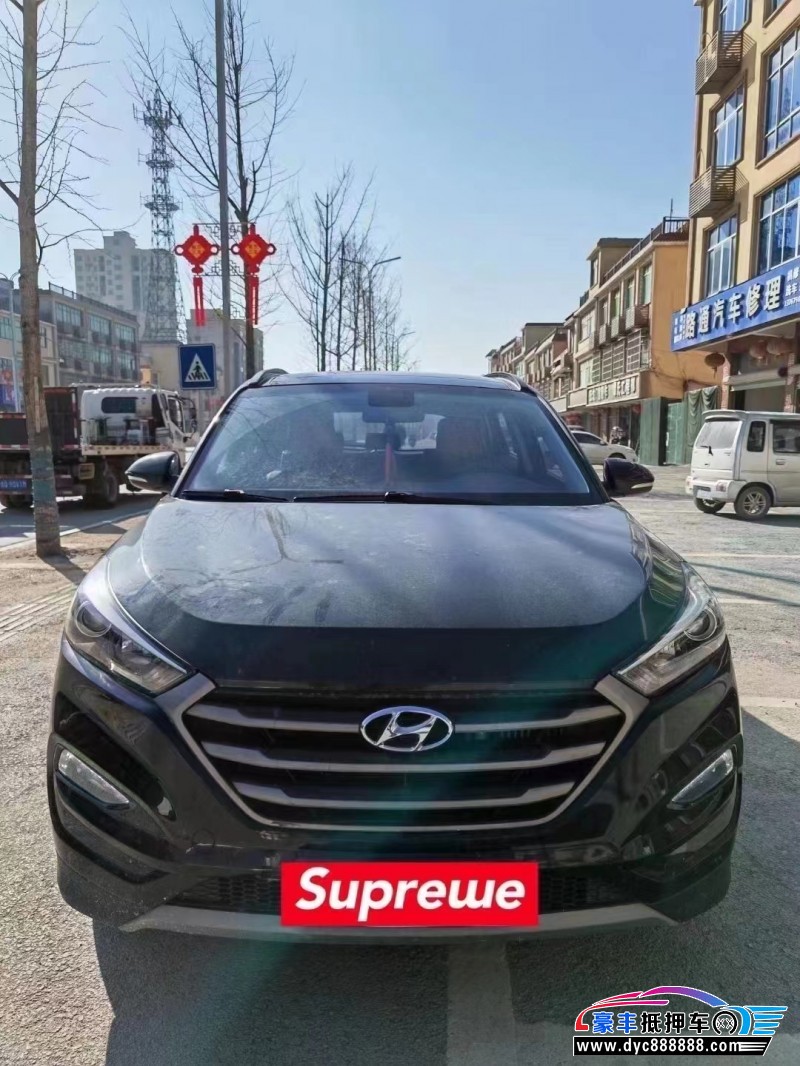 18年现代途胜轿车抵押车出售