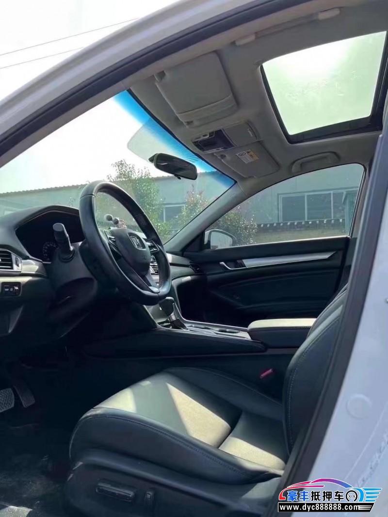 21年本田雅阁轿车抵押车出售