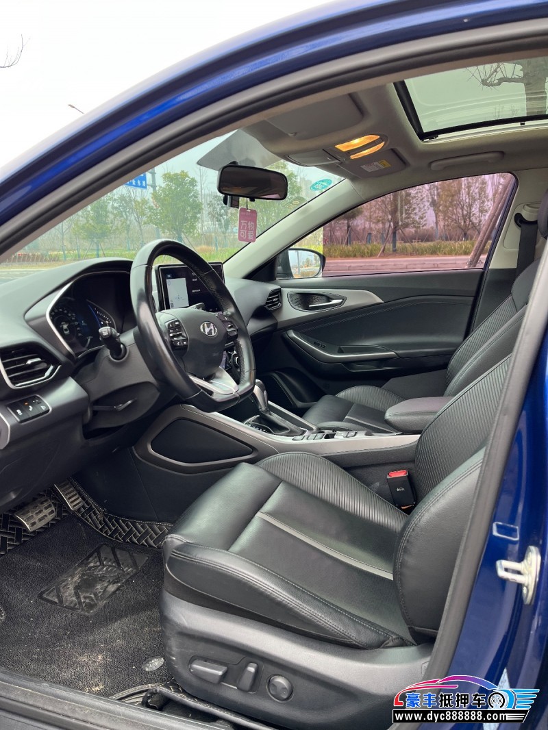 19年现代菲斯塔轿车抵押车出售