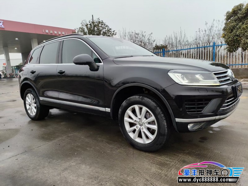 16年大众途锐轿车抵押车出售